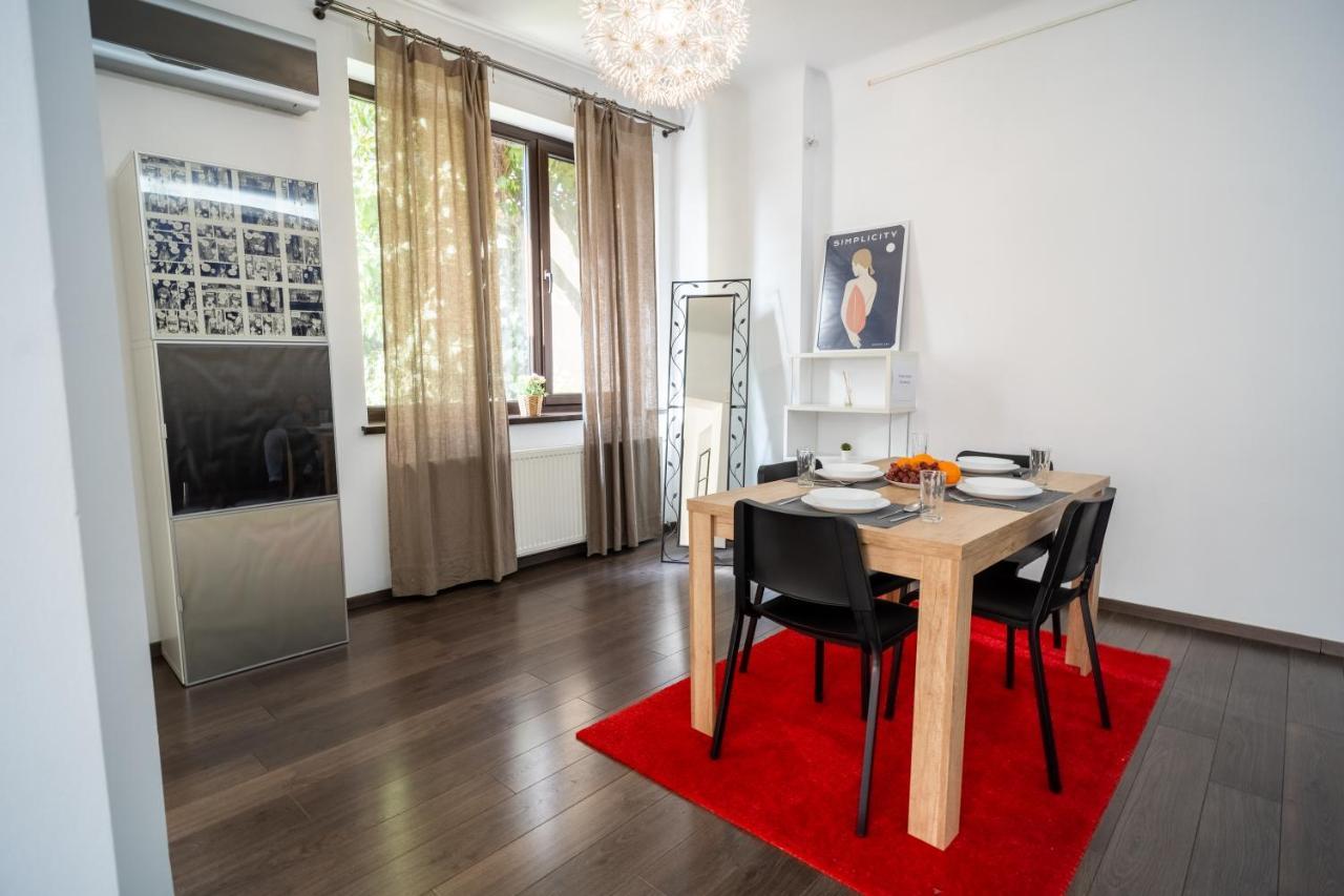 Cozy & Spacious Flat Near Victoriei Square Bucharest Luaran gambar