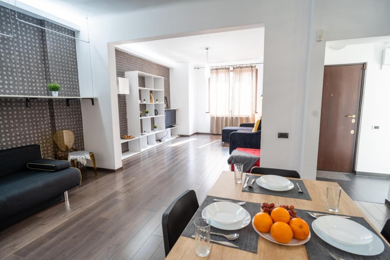 Cozy & Spacious Flat Near Victoriei Square Bucharest Luaran gambar